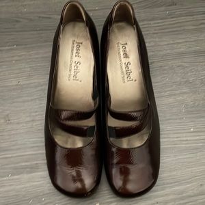 Ladies size 9 Joseph Seibel Shoes
